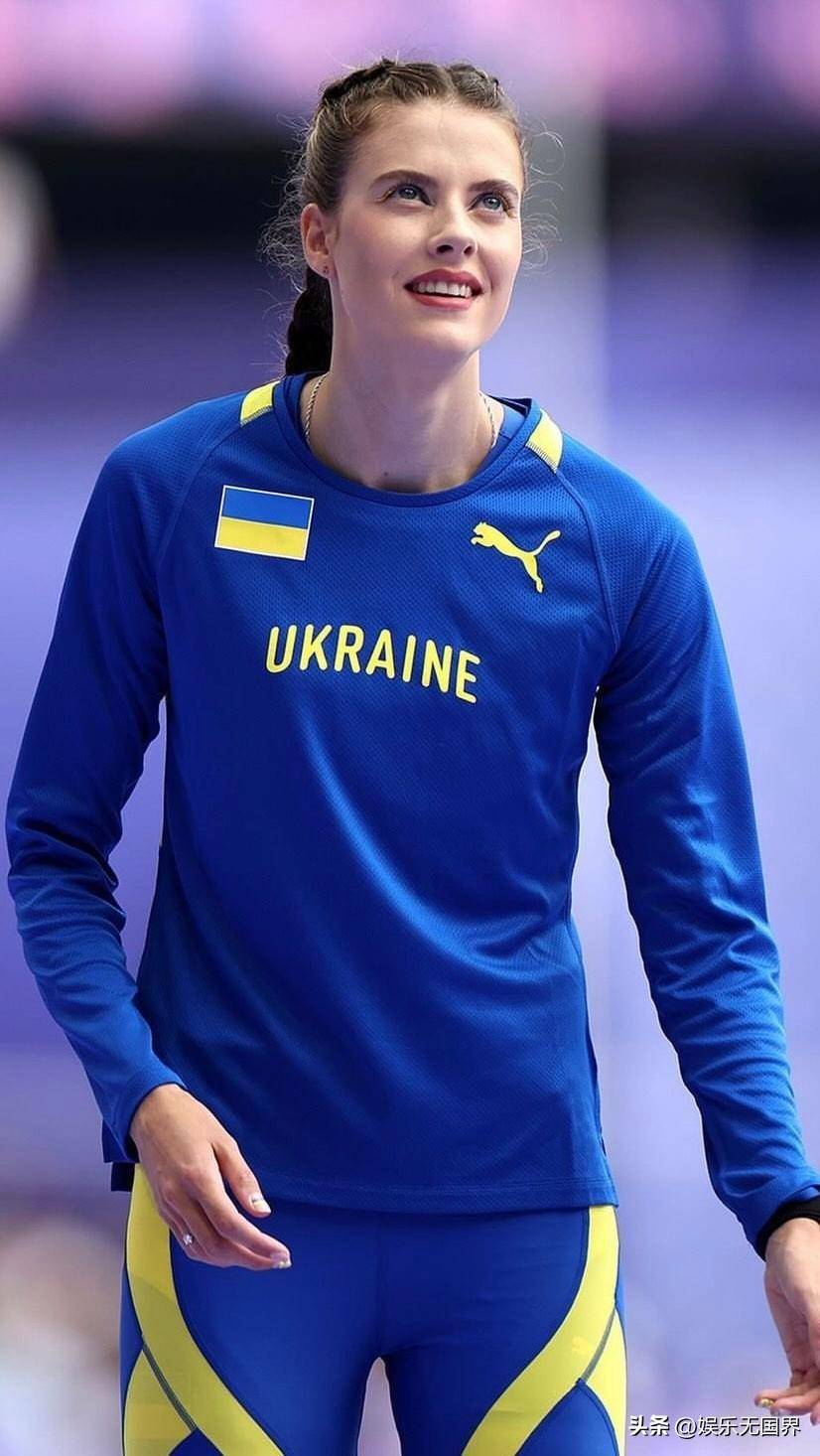 -包含精彩纷呈：全球各国运动员风采十足的词条