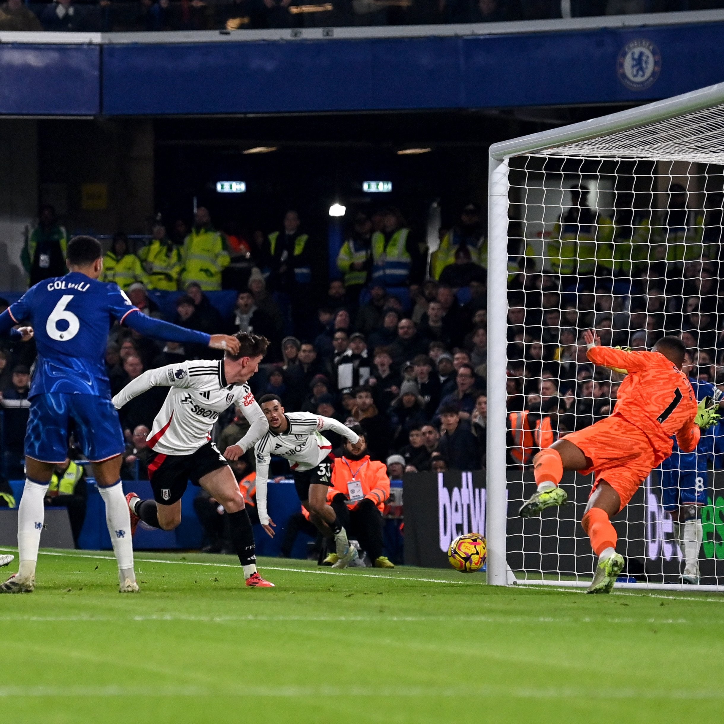 伯恩茅斯大胜不解,威尔逊连续进球 伯恩茅斯大胜不解,威尔逊连续进球