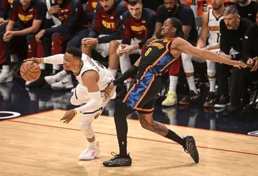 威斯特布鲁克不敌对手,失去优势 威斯特布鲁克不敌对手,失去优势