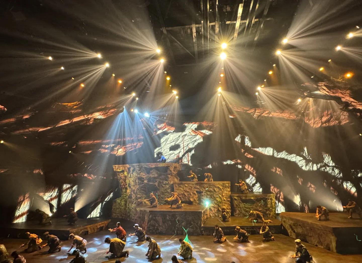 开云体育在线-英雄传奇！场上的对决将演绎不朽传奇