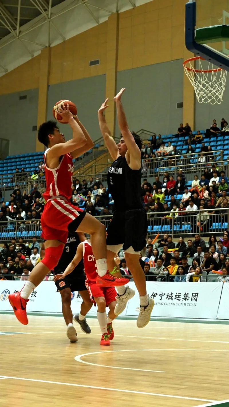 开云体育-新西兰篮球队在比赛中全面发力