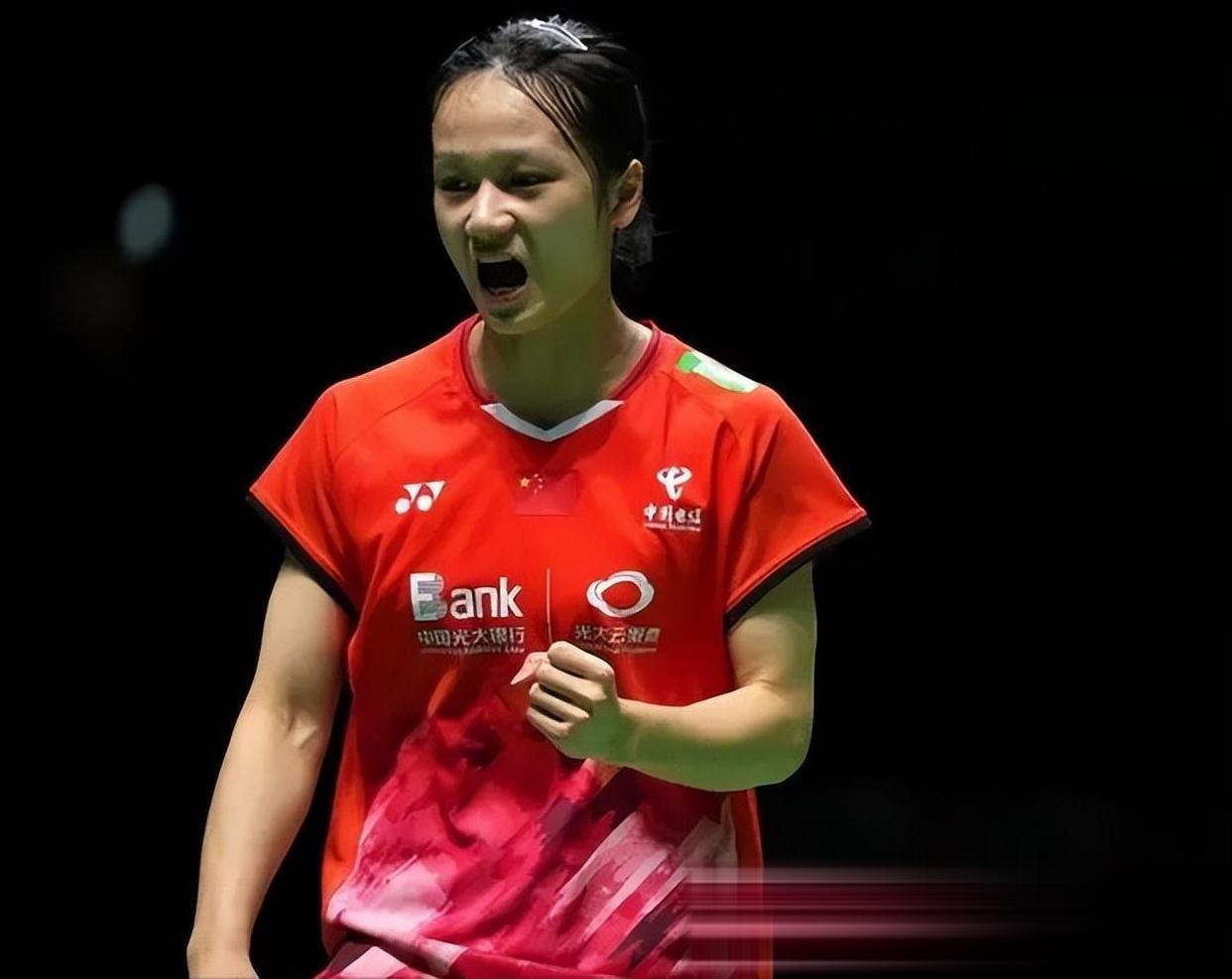 日本选手在羽毛球比赛中表现抢眼 日本选手在羽毛球比赛中表现抢眼