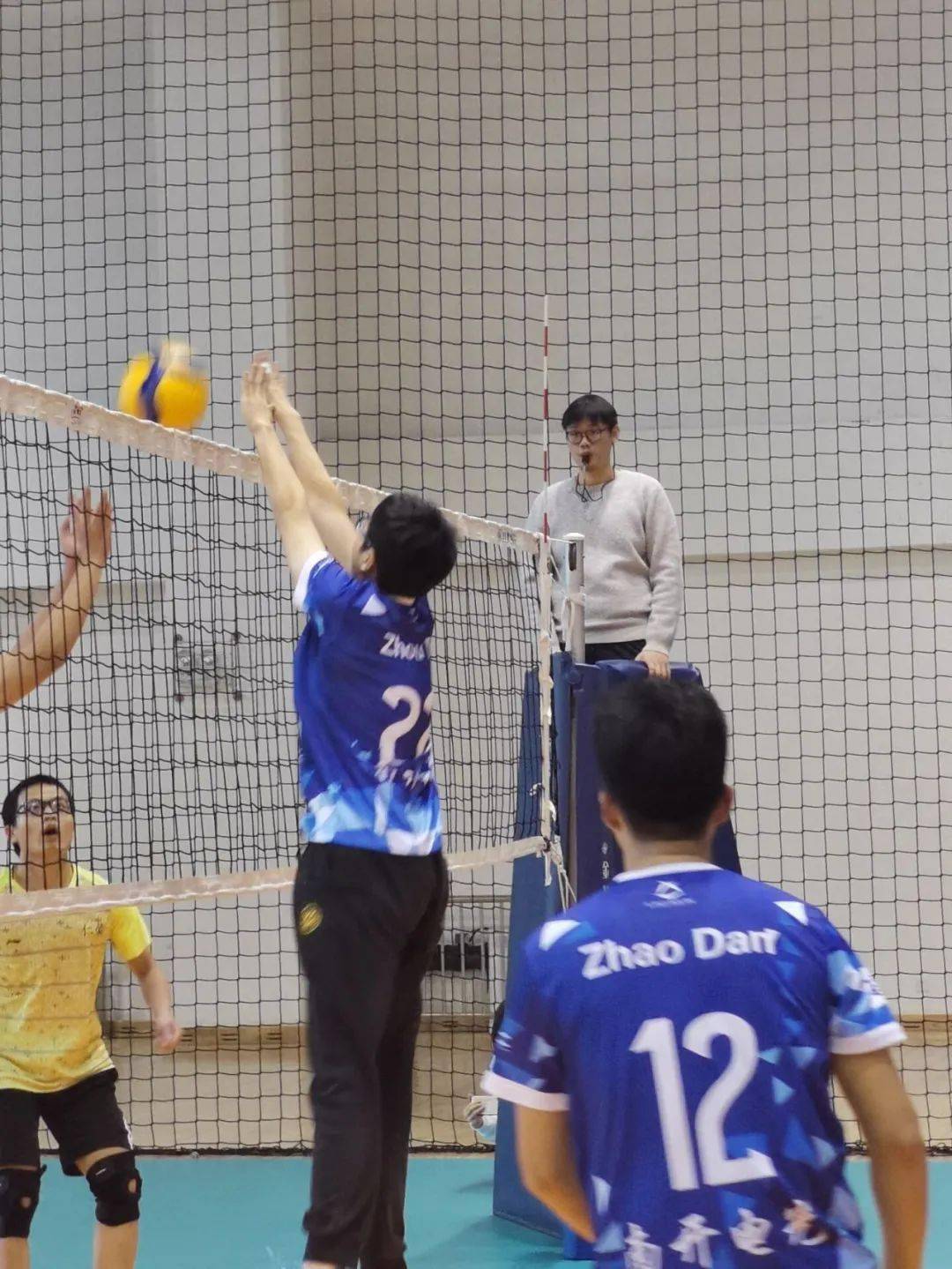 阻击强敌!奋力抗衡,成功晋级下一轮的简单介绍 阻击强敌!奋力抗衡,成功晋级下一轮的简单介绍