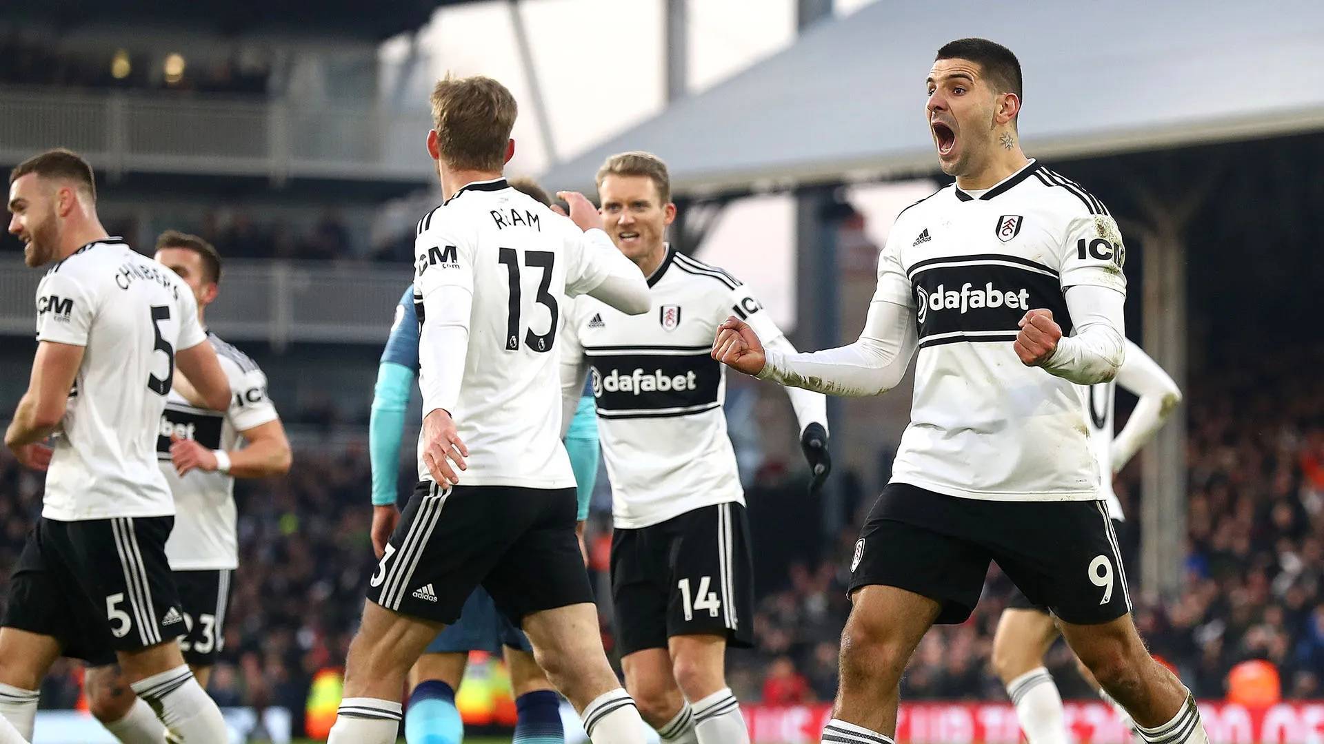 斯图加特队员均衡发挥,取得四连胜势不可挡的简单介绍 斯图加特队员均衡发挥,取得四连胜势不可挡的简单介绍