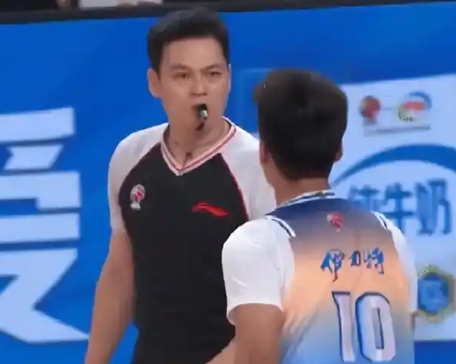 火花四溅:比赛中的关键时刻如何决胜负? 火花四溅:比赛中的关键时刻如何决胜负?