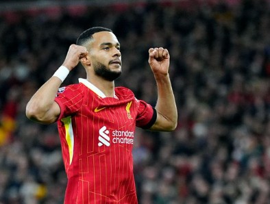 关于利物浦门将表现出色，助球队连胜稳步攀升的信息