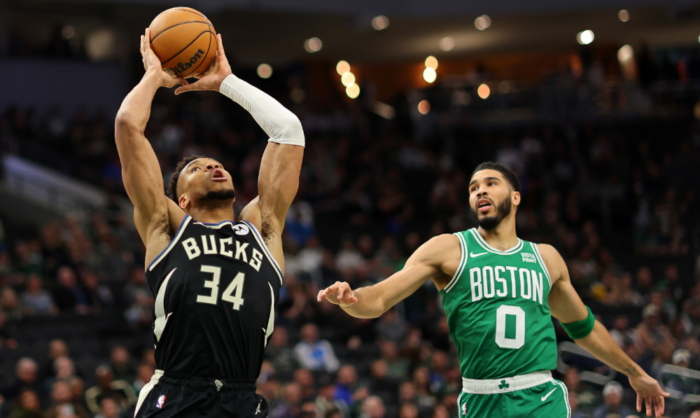 关于雄鹿主场胜公牛,稳居东部第一的信息 关于雄鹿主场胜公牛,稳居东部第一的信息