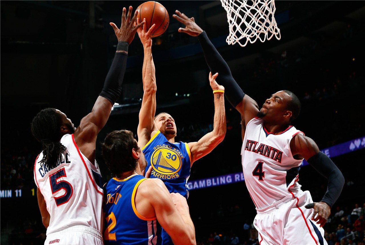 开云体育入口-勇士横扫老鹰，步步为营