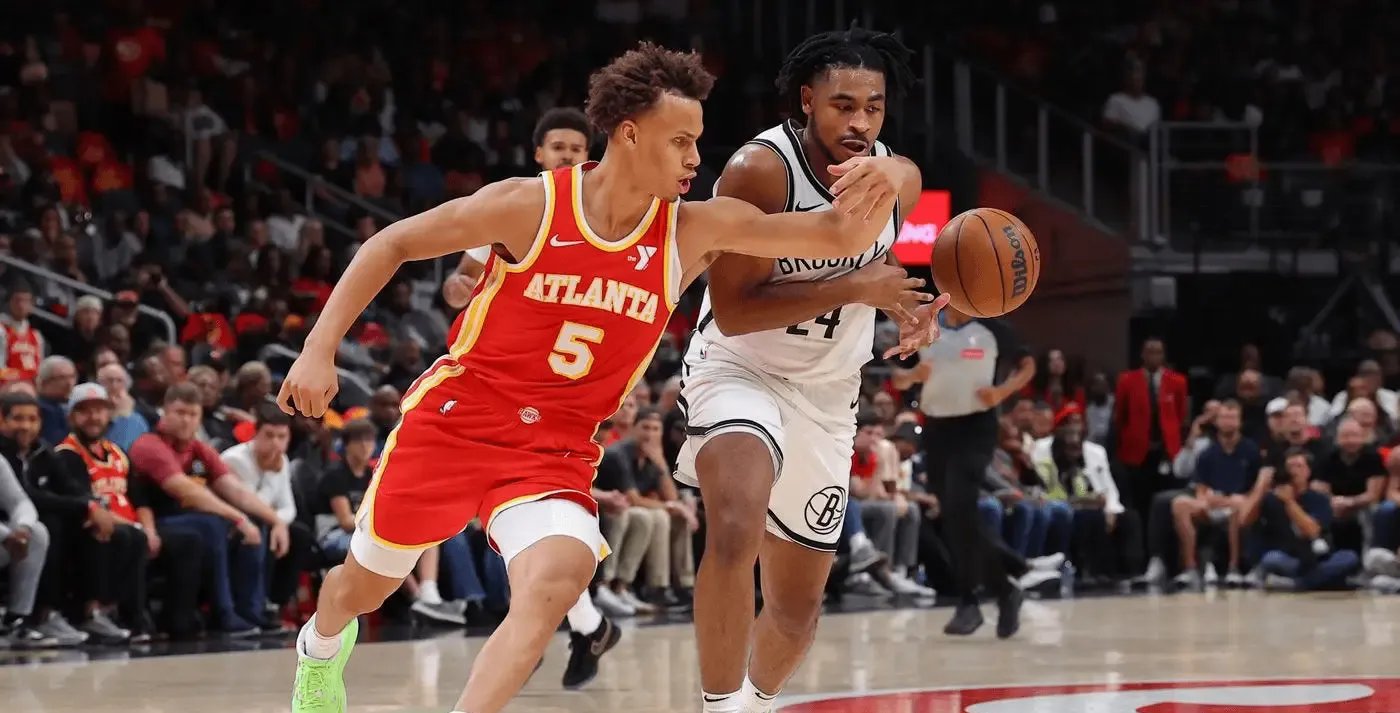 关于凯尔特人客场大胜老鹰，杰伦-布朗助攻24分的信息