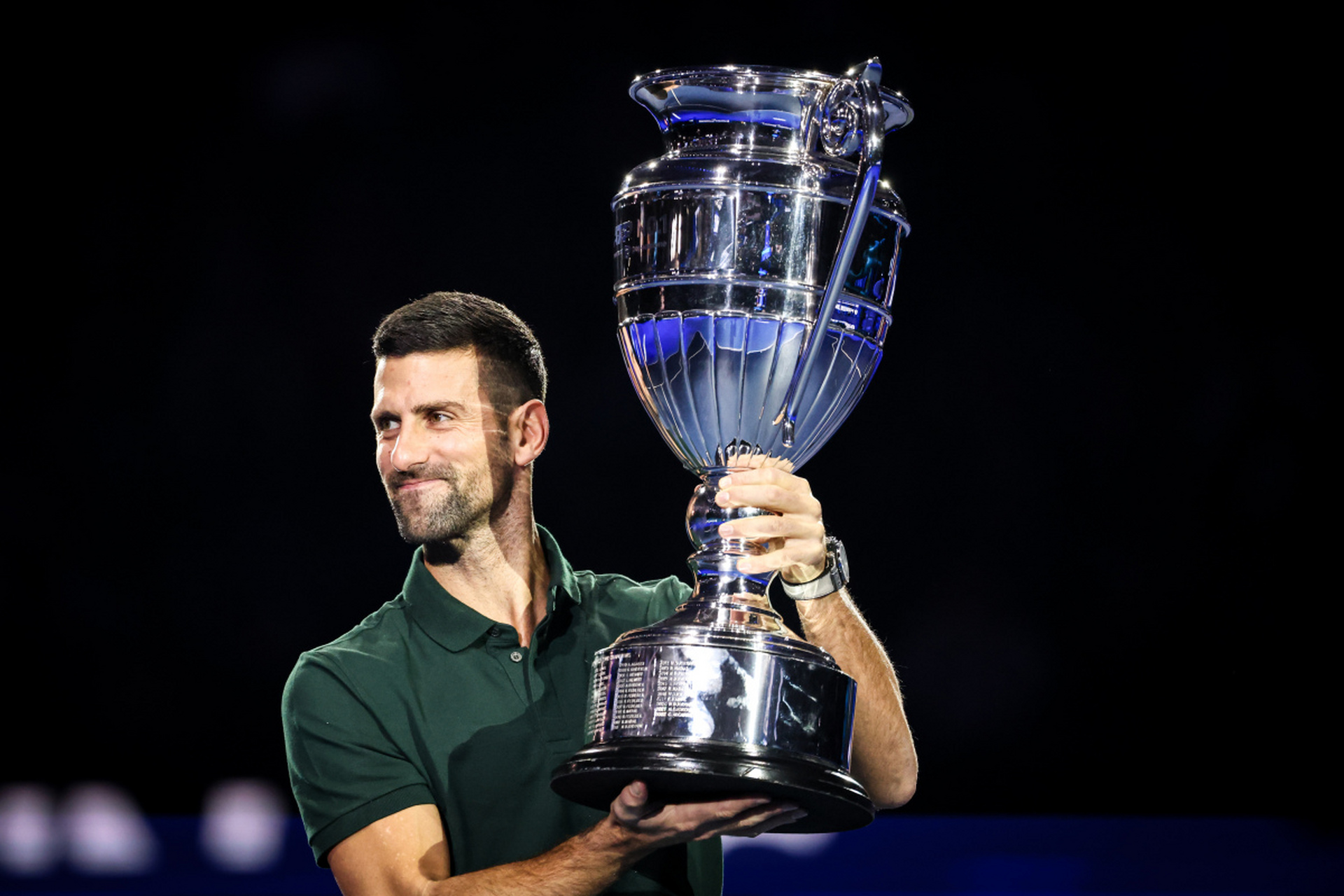 温网逆转戴维斯杯,德约科维奇关键制胜 温网逆转戴维斯杯,德约科维奇关键制胜