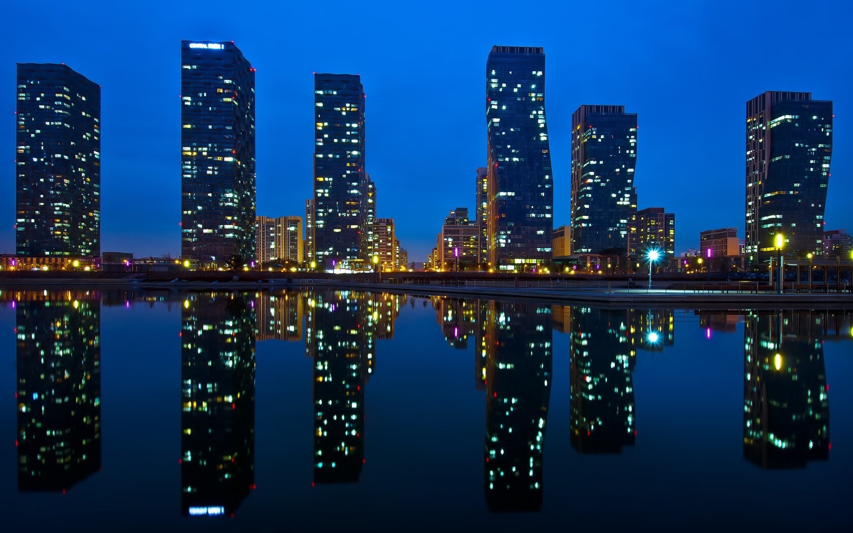 开云体育-巴萨淘汰赛惊险过关墨西哥强敌，努涅斯一锤定音成关键先生