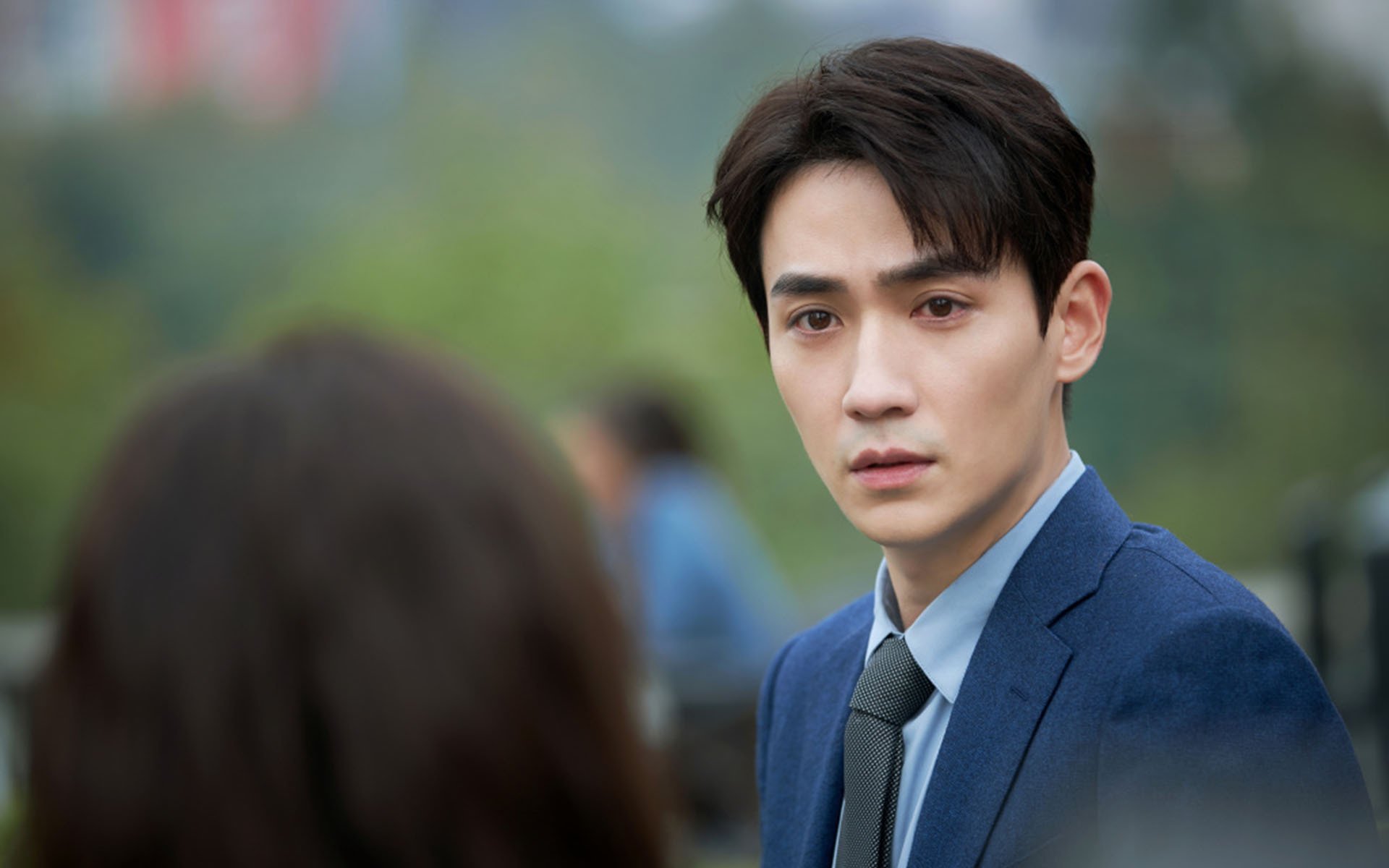 开云下载-年度焦点之战，暗夜烽火铸就的千锤之碑