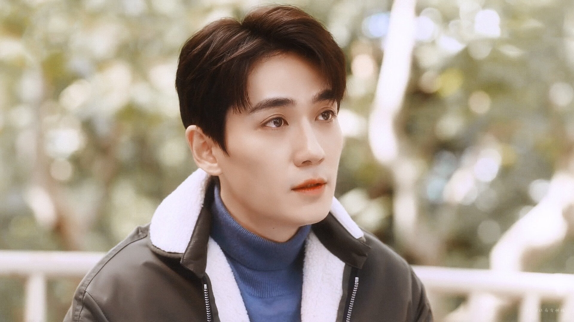 F1揭幕战之夜，佩德里在足球焦点战中证明自我